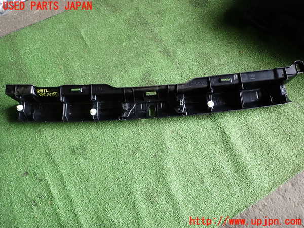1UPJ-28127773]レクサス・CT200h(ZWA10)ラゲッジトレイ3 中古_m0005.jpg