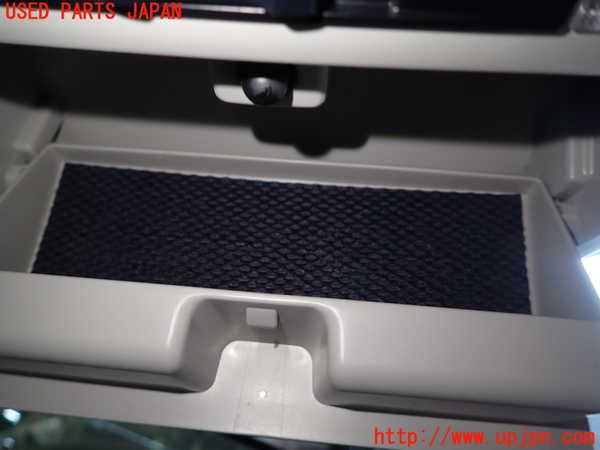 1UPJ-28126411]レクサス・CT200h(ZWA10)ルームランプ1 中古_m0002.jpg