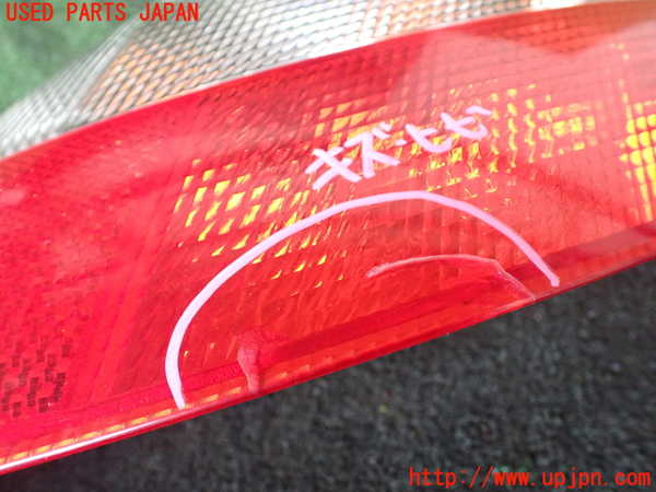 5UPJ-28131530]ポルシェ・ボクスター(98623)右テールランプ 中古_m0002.jpg