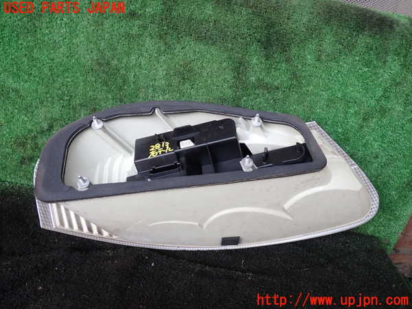 5UPJ-28131530]ポルシェ・ボクスター(98623)右テールランプ 中古_m0003.jpg