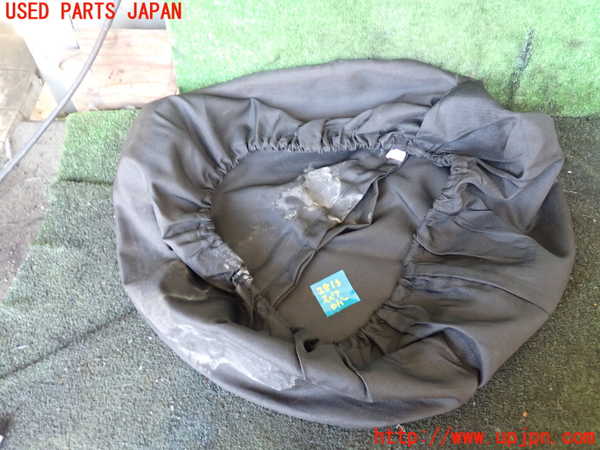 1UPJ-28131705]ポルシェ・ボクスター(98623)スペアタイヤカバー 中古_m0003.jpg