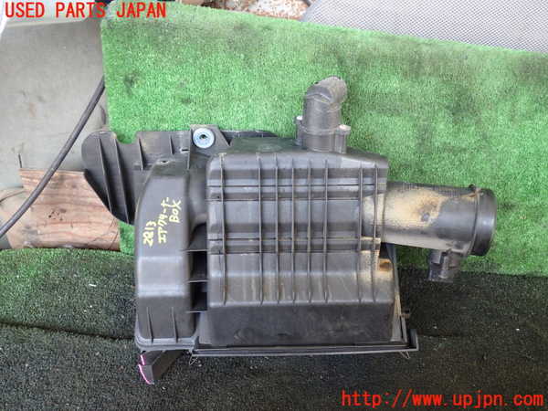 5UPJ-28132560]ポルシェ・ボクスター(98623)エアクリーナーボックス 中古_m0001.jpg