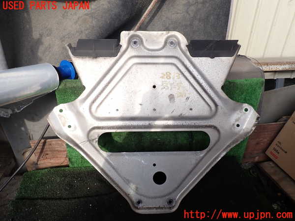 1UPJ-28132170]ポルシェ・ボクスター(98623)エンジンアンダーカバー 中古_m0001.jpg