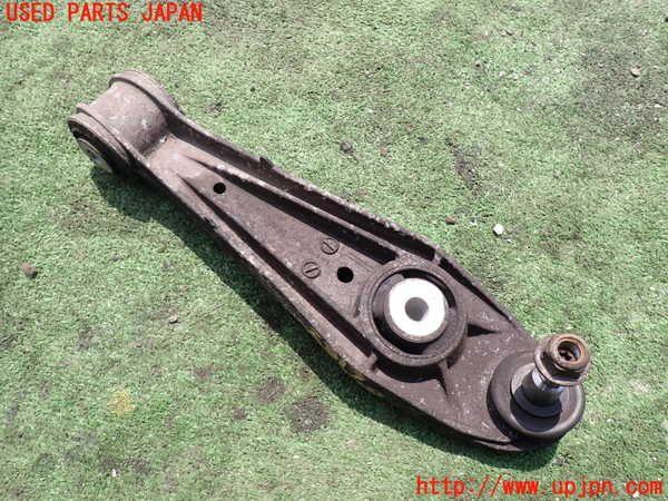 1UPJ-28135176]ポルシェ・ボクスター(98623)右フロントロアアーム1 中古_m0001.jpg