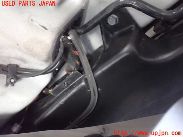 1UPJ-28136791]ポルシェ・ボクスター(98623)ウォッシャータンク1 中古_m0003.jpg