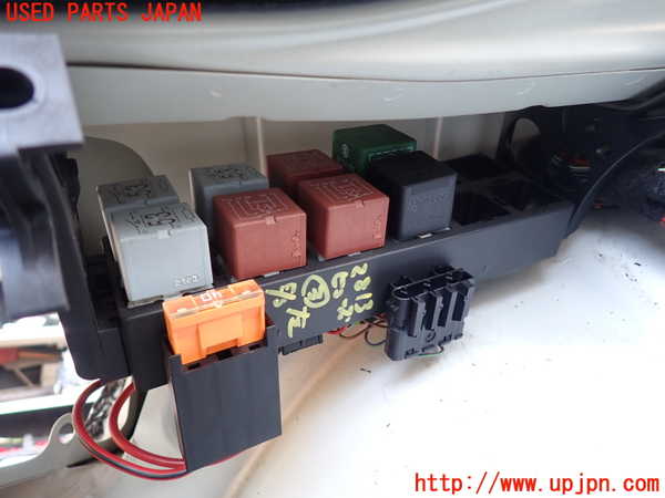 1UPJ-28136743]ポルシェ・ボクスター(98623)ヒューズボックス3 中古_m0001.jpg