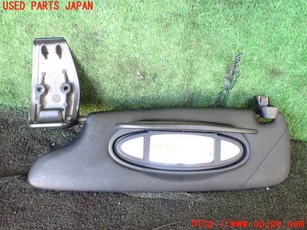 5UPJ-28137630]ポルシェ・ボクスター(98623)室内サンバイザー左側 中古_m0003.jpg