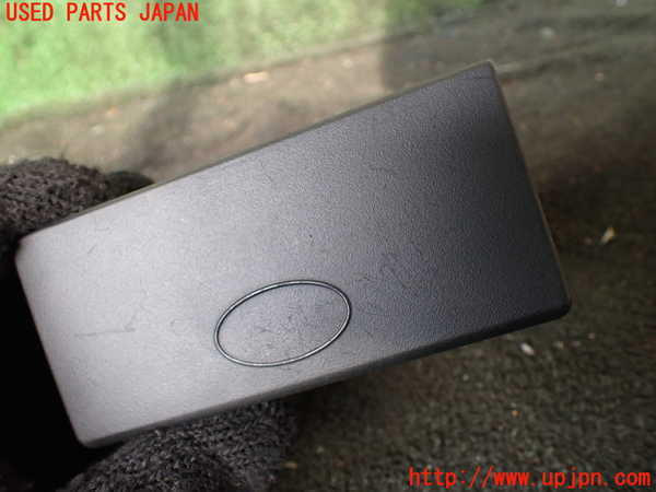 5UPJ-28137821]ポルシェ・ボクスター(98623)灰皿1 中古_m0002.jpg