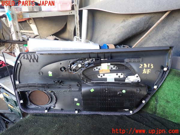 5UPJ-28131264]ポルシェ・ボクスター(98623)左ドア内張り 中古_m0004.jpg