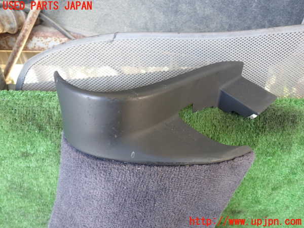 1UPJ-28137675]ポルシェ・ボクスター(98623)右リアピラートリム 中古_m0002.jpg