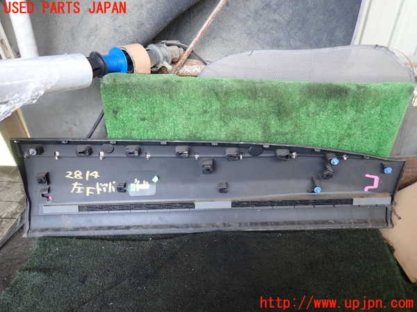 1UPJ-28141262]プジョー・5008(P87AH01)左前ドアパネル 中古_m0002.jpg