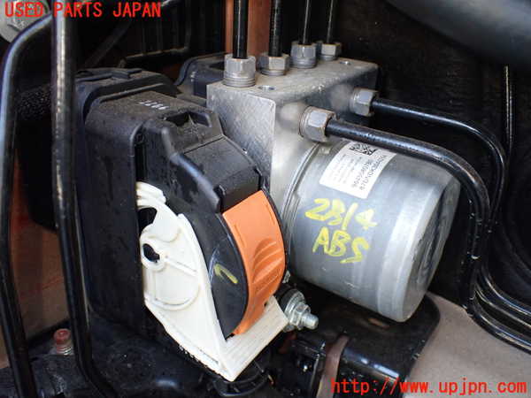 1UPJ-28144040]プジョー・5008(P87AH01)ABSアクチュエーター 中古_m0001.jpg