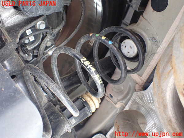 1UPJ-28145105]プジョー・5008(P87AH01)左リアスプリング 中古_m0001.jpg