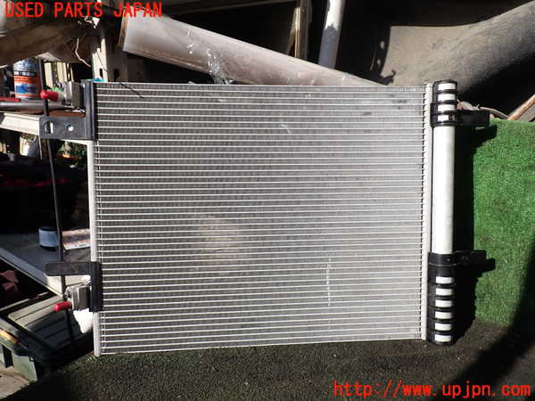 5UPJ-28146031]プジョー・5008(P87AH01)エアコンコンデンサー1 中古_m0003.jpg