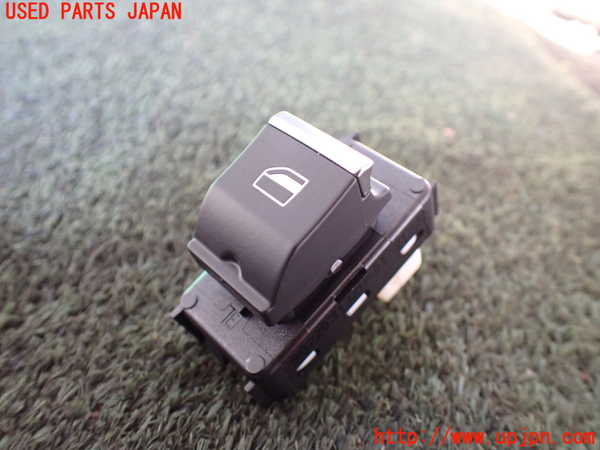 5UPJ-28146245]プジョー・5008(P87AH01)左前パワーウィンドウスイッチ 中古_m0001.jpg