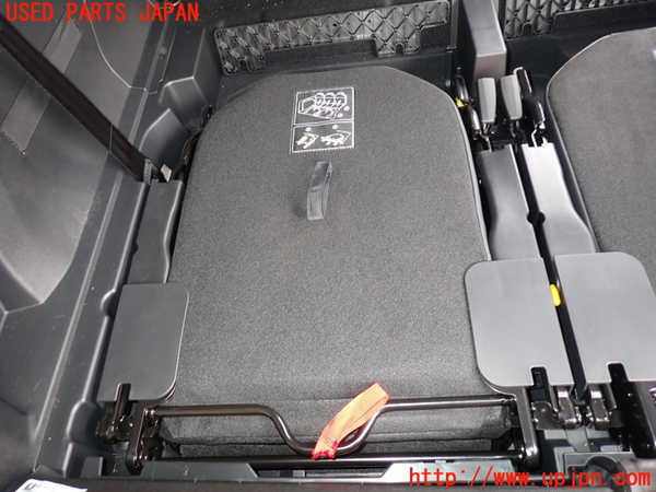 1UPJ-28147265]プジョー・5008(P87AH01)左3列目シート 中古_m0004.jpg