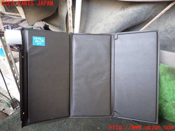 1UPJ-28147772]プジョー・5008(P87AH01)ラゲッジトレイ2 蓋 中古_m0002.jpg