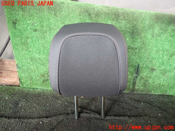1UPJ-28147130]プジョー・5008(P87AH01)真中2列目ヘッドレスト 中古_m0001.jpg