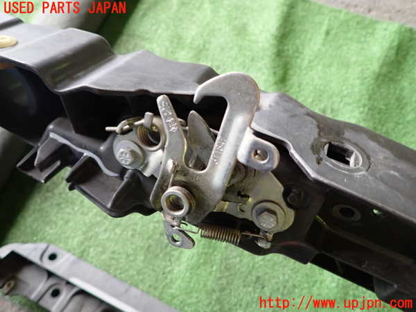 1UPJ-28151041]シトロエン・C3 エアクロス(A8HN05)コアサポート 中古_m0002.jpg