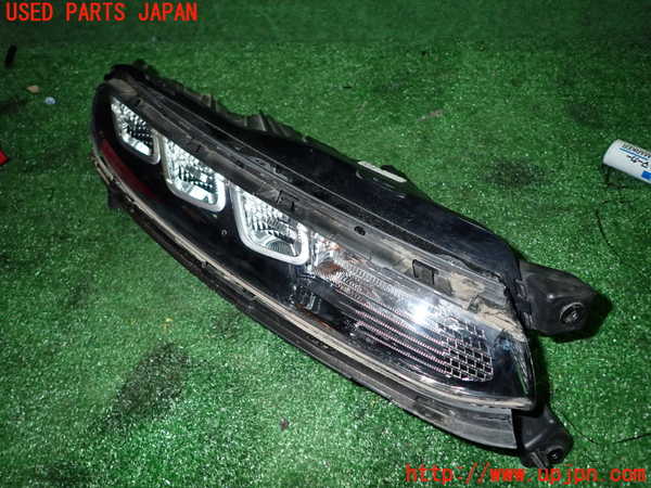 1UPJ-28151150]シトロエン・C3 エアクロス(A8HN05)右コーナーランプ 中古_m0001.jpg