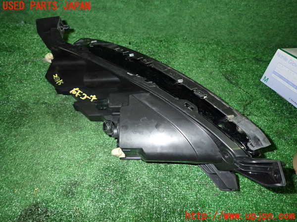 1UPJ-28151150]シトロエン・C3 エアクロス(A8HN05)右コーナーランプ 中古_m0004.jpg