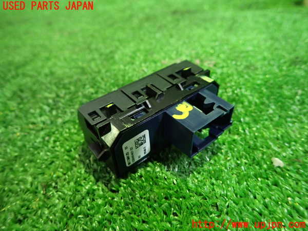 1UPJ-28156308]シトロエン・C3 エアクロス(A8HN05)スイッチ3 車線逸脱警報 中古_m0003.jpg