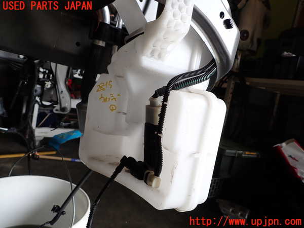 1UPJ-28156791]シトロエン・C3 エアクロス(A8HN05)ウォッシャータンク1 中古_m0002.jpg