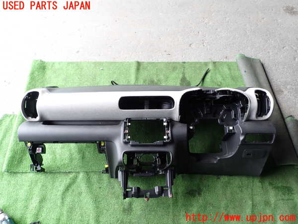 1UPJ-28157505]シトロエン・C3 エアクロス(A8HN05)ダッシュボード 中古_m0001.jpg