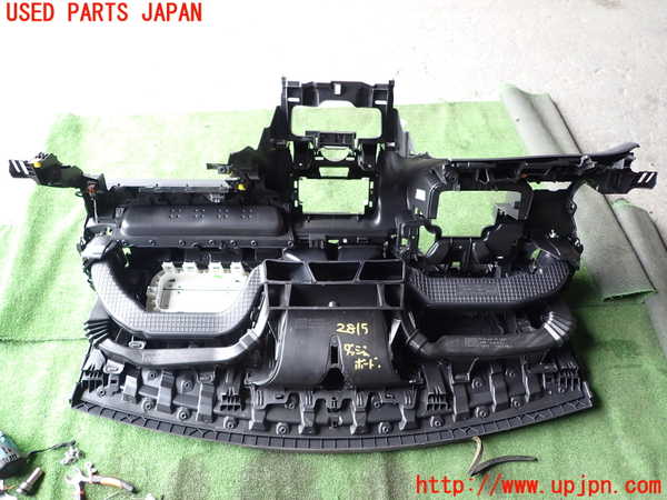 1UPJ-28157505]シトロエン・C3 エアクロス(A8HN05)ダッシュボード 中古_m0004.jpg