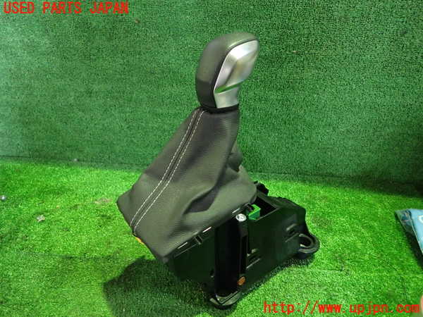 1UPJ-28157555]シトロエン・C3 エアクロス(A8HN05)ATシフトレバー 中古_m0001.jpg