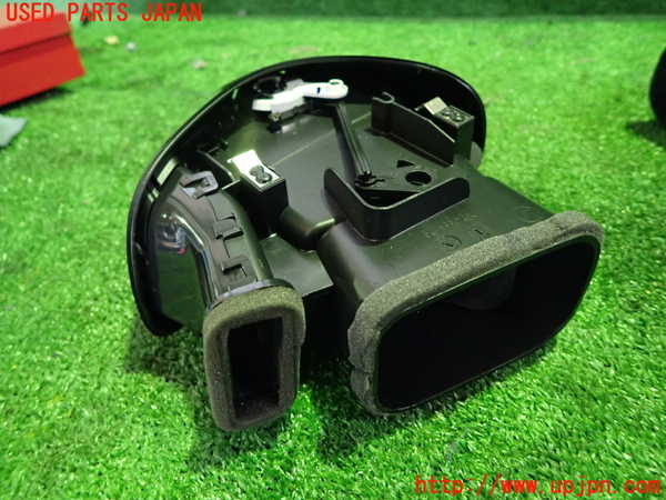 1UPJ-28157527]シトロエン・C3 エアクロス(A8HN05)エアコン吹き出し口2 左 中古_m0003.jpg