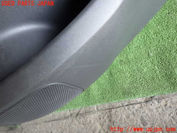 1UPJ-28151294]シトロエン・C3 エアクロス(A8HN05)右後ドア内張り 中古_m0003.jpg