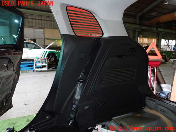 1UPJ-28157675]シトロエン・C3 エアクロス(A8HN05)右リアピラートリム 中古_m0001.jpg