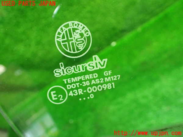 1UPJ-28171268]アルファロメオ・スパイダー(115)左ドアガラス 中古 sicursiv M127 43R-000981_m0003.jpg