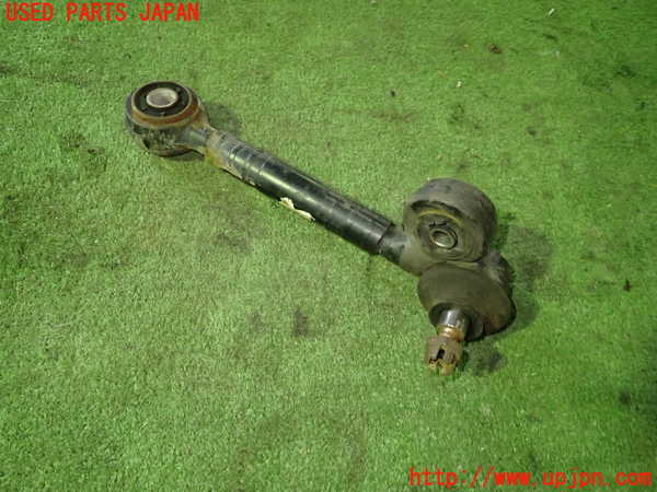 1UPJ-28175136]アルファロメオ・スパイダー(115)左フロントアッパーアーム1 中古_m0002.jpg