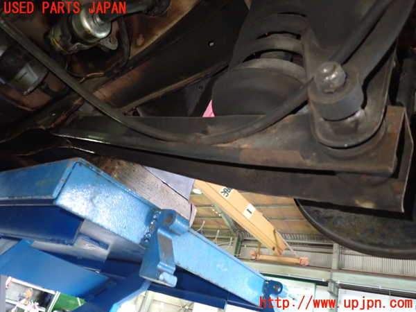 1UPJ-28175200]アルファロメオ・スパイダー(115)右リアロアアーム1 中古_m0002.jpg