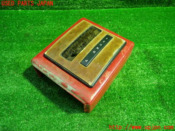 1UPJ-28177691]アルファロメオ・スパイダー(115)内装トリム類1 中古_m0002.jpg