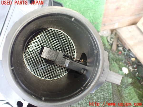 1UPJ-28192560]ベントレー・コンチネンタル・GT(BCBEB)エアクリーナーボックス 中古_m0003.jpg