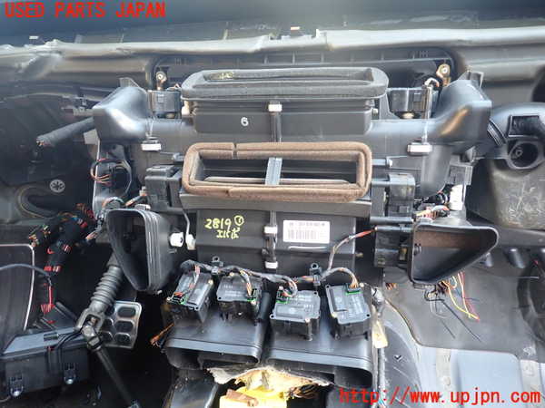 1UPJ-28196081]ベントレー・コンチネンタル・GT(BCBEB)エバポレーター1 中古_m0001.jpg