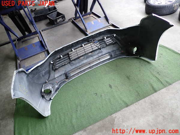 2UPJ-28201010]アウトランダーPHEV(GG2W)フロントバンパー 中古_m0005.jpg