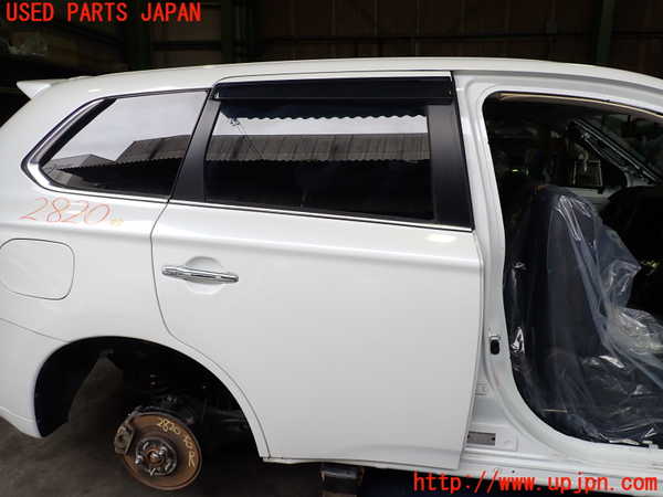 2UPJ-28201290]アウトランダーPHEV(GG2W)右後ドア 中古(43R-007953 M2L3)_m0001.jpg