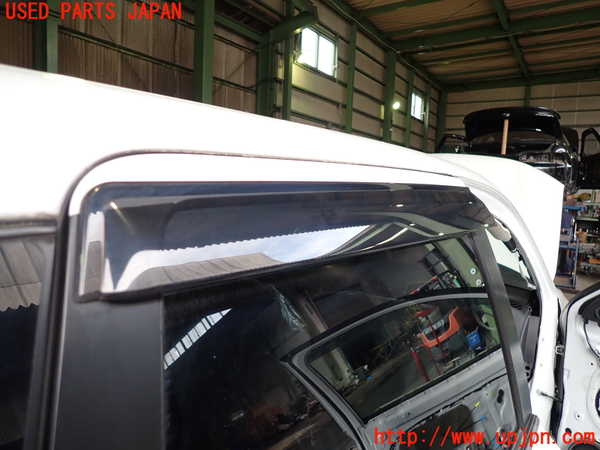 2UPJ-28201290]アウトランダーPHEV(GG2W)右後ドア 中古(43R-007953 M2L3)_m0002.jpg