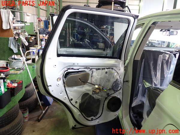 2UPJ-28201320]アウトランダーPHEV(GG2W)左後ドア 中古(43R-007953 M2L3)_m0005.jpg