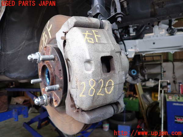 2UPJ-28204080]アウトランダーPHEV(GG2W)右フロントキャリパー 中古_m0001.jpg