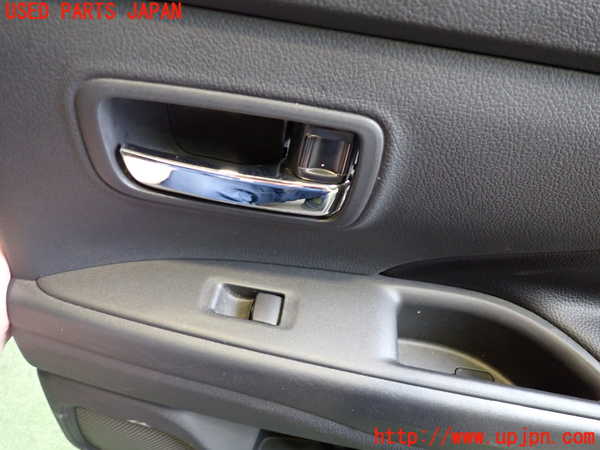 2UPJ-28201294]アウトランダーPHEV(GG2W)右後ドア内張り 中古_m0003.jpg