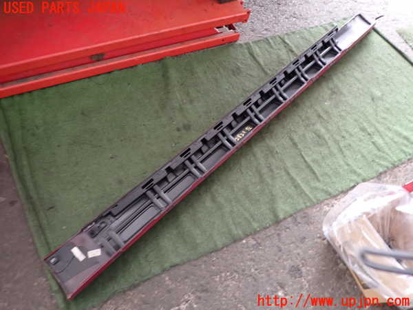 2UPJ-28211392]アルファロメオ・ジュリア(95220)左サイドステップ 中古_m0005.jpg