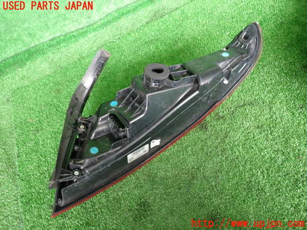 2UPJ-28211536]アルファロメオ・ジュリア(95220)左テールランプ 中古_m0003.jpg