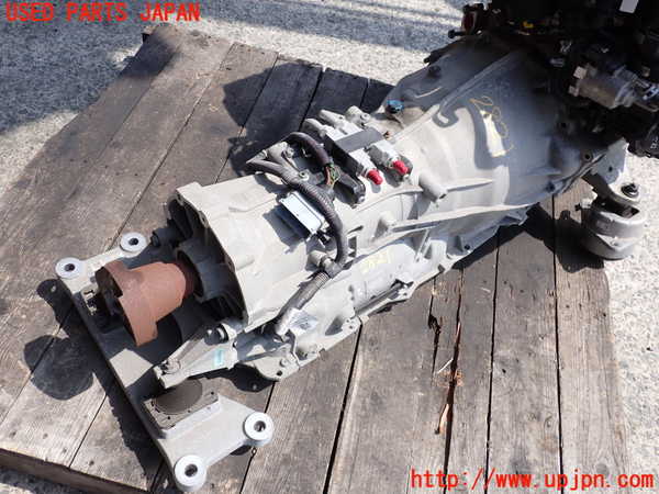 2UPJ-28213010]アルファロメオ・ジュリア(95220)ミッション AT 55273835 中古_m0002.jpg
