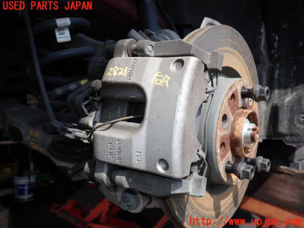 2UPJ-28214090]アルファロメオ・ジュリア(95220)右リアキャリパー 中古_m0001.jpg