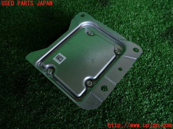 2UPJ-28216145]アルファロメオ・ジュリア(95220)エアバッグコンピューター 中古_m0002.jpg